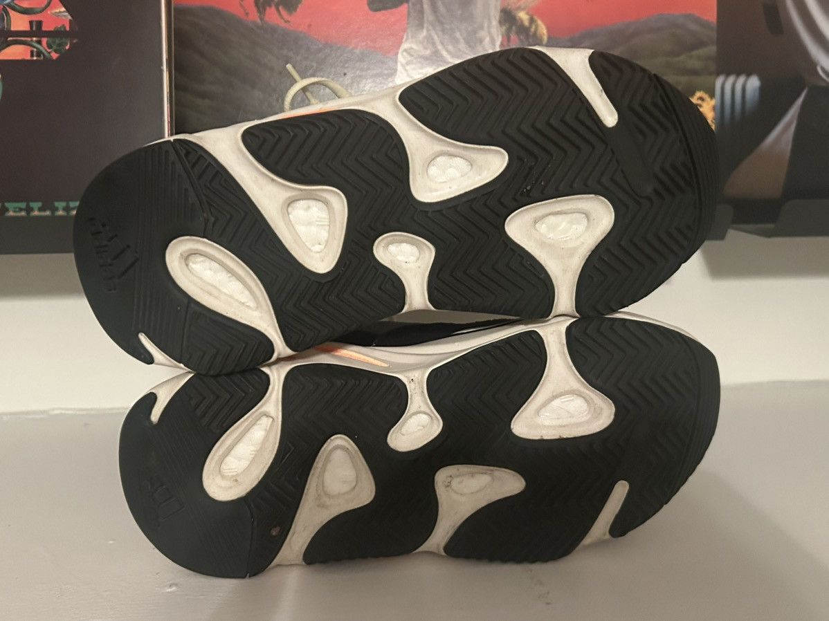 Yeezy Yeezy 700 Waverunners Size US 5 / EU 37 - 5 Thumbnail