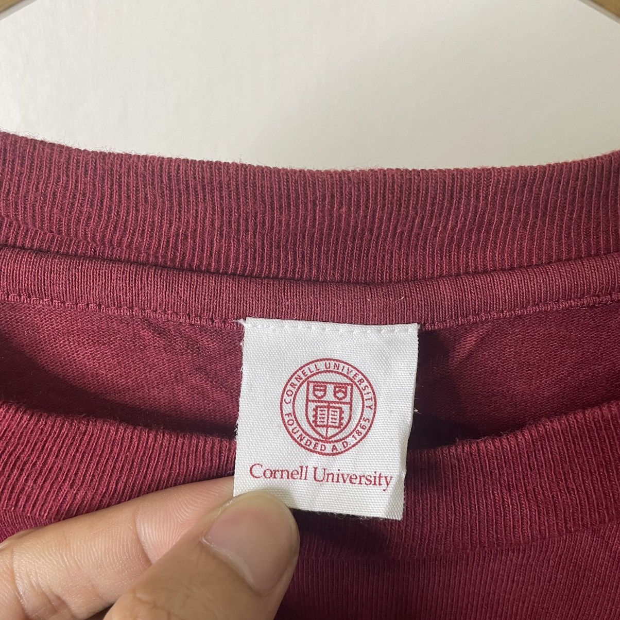 Vintage Vintage 1990s Cornell University Spell Out T Shirt Size US XL / EU 56 / 4 - 3 Thumbnail