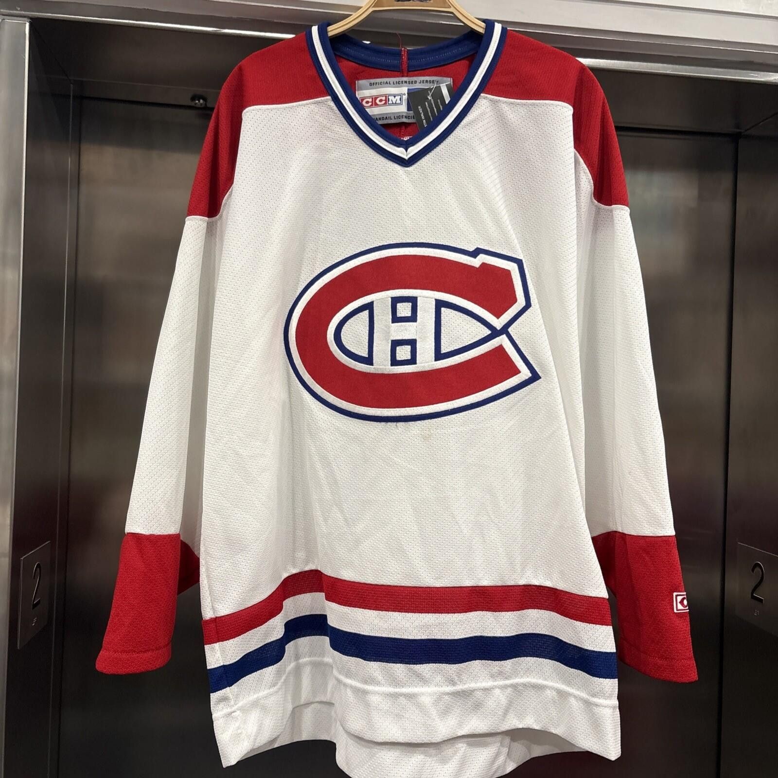 Other Vintage 90s Men’s Montreal Canadiens Non Player Sz M Jersey Size ONE SIZE - 1 Thumbnail