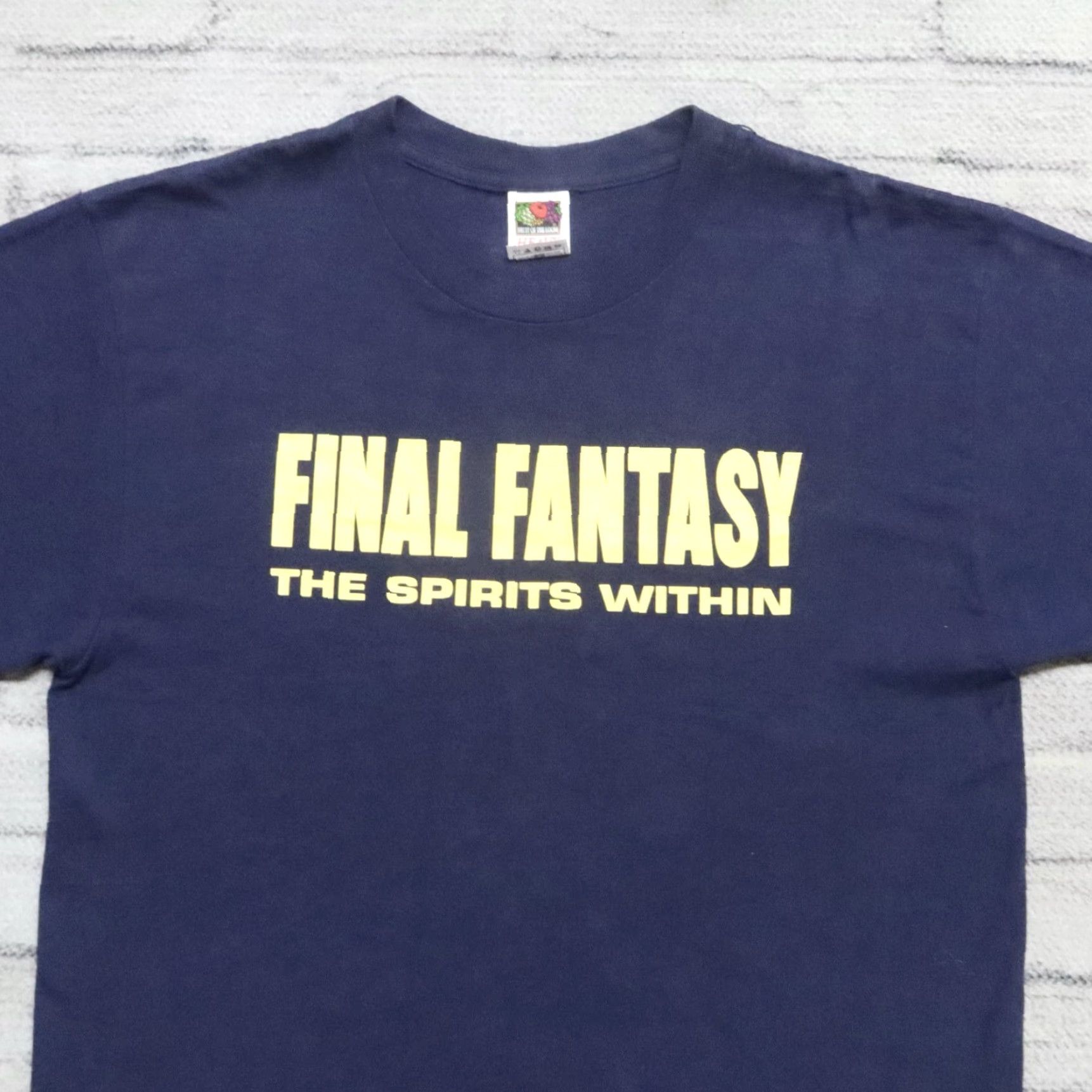 Hanes VINTAGE Final Fantasy The Spirits Within Shirt Mens Tee Size L Blue - 90s 90s style? Size US L / EU 52-54 / 3 - 2 Thumbnail