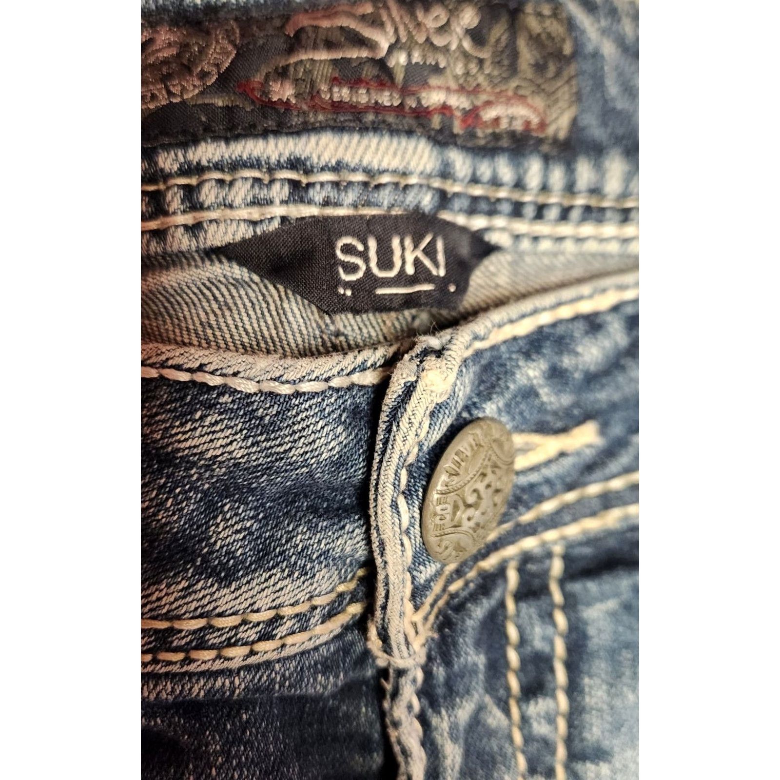 Silver Jeans Co. SILVER SUKI Jeans Women’s 29x32 Medium Wash Denim Stretch Low Rise Bootscut/Regular Fit 5-Pocket Blue Size 29" - 7 Thumbnail