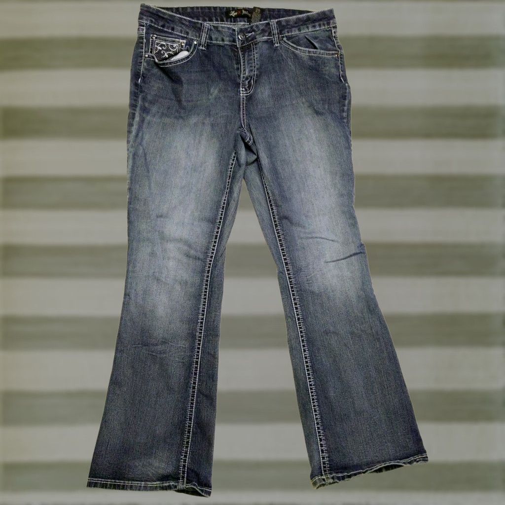 Denime Love Indigo Denim Jeans 16 Bootcut 5-Pocket Regular Rise Mid Blue Women's 31 Inseam XS? Size 25" / US 0 / IT 36 - 1 Thumbnail