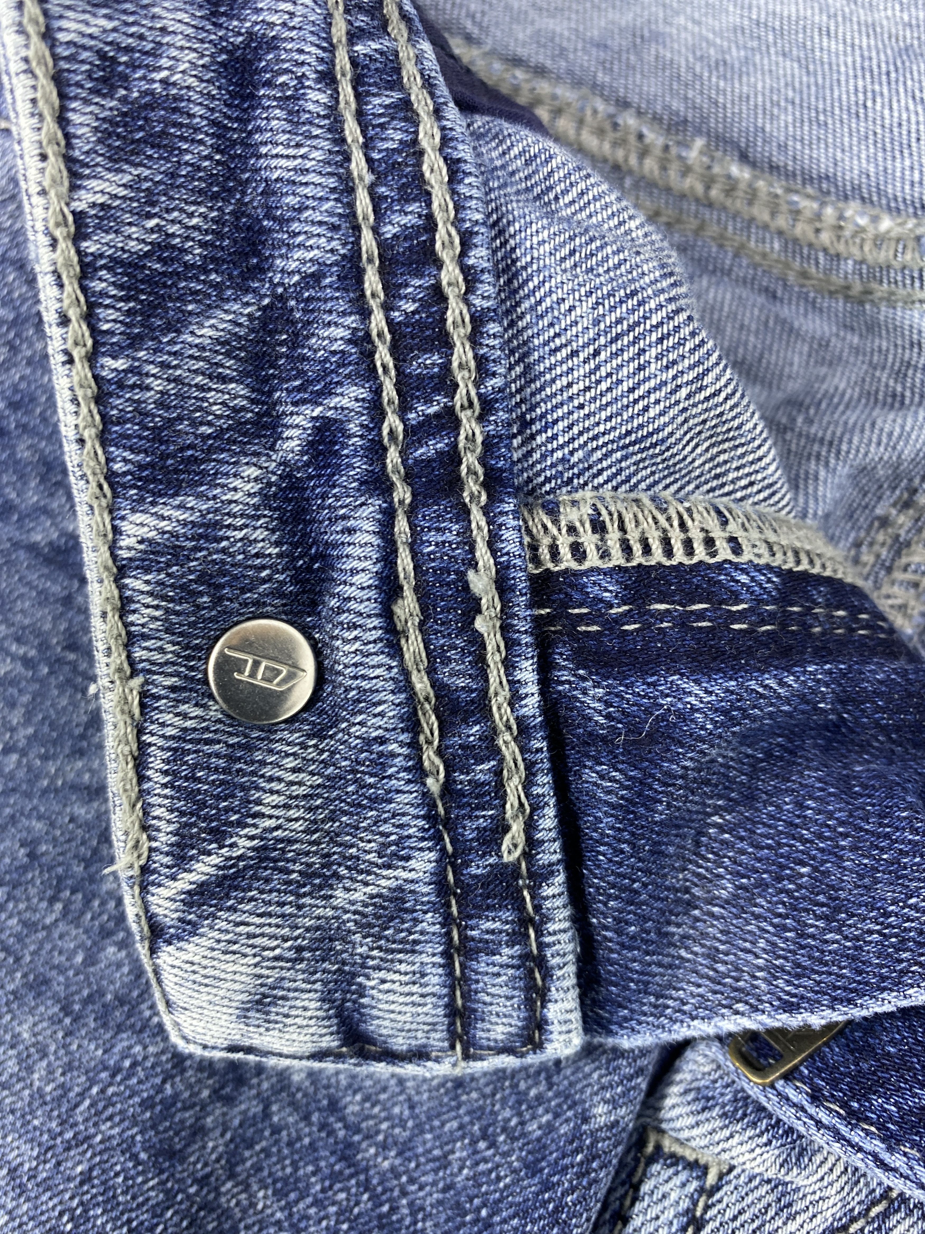 Diesel Diesel Kid Distressed Blue Wash Jeans - J1072 Size US 27 - 10 Thumbnail