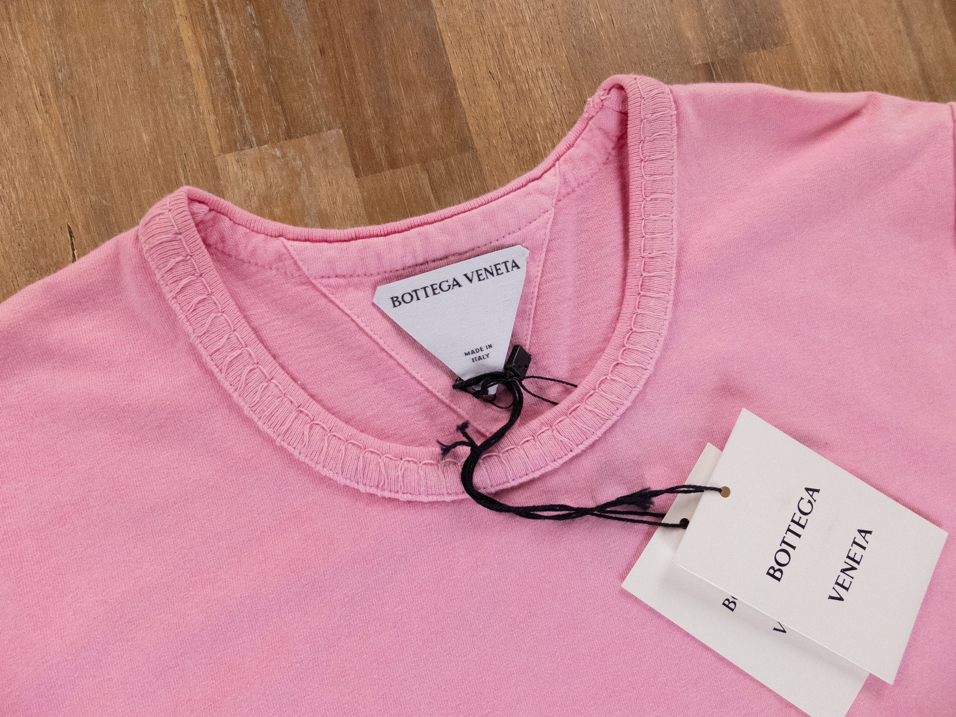 BOTTEGA VENETA Overlock light pink cotton t-shirt Large q