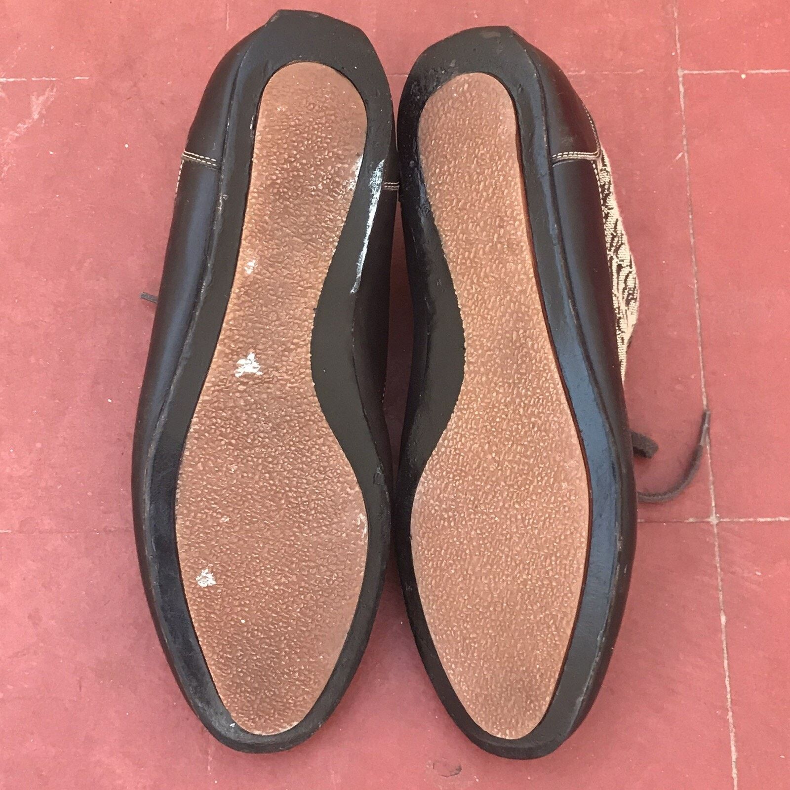 Carolina Herrera Carolina Herrera canvas leather shoes brown WOmen size 9US Size US 9 / IT 39 - 6 Thumbnail