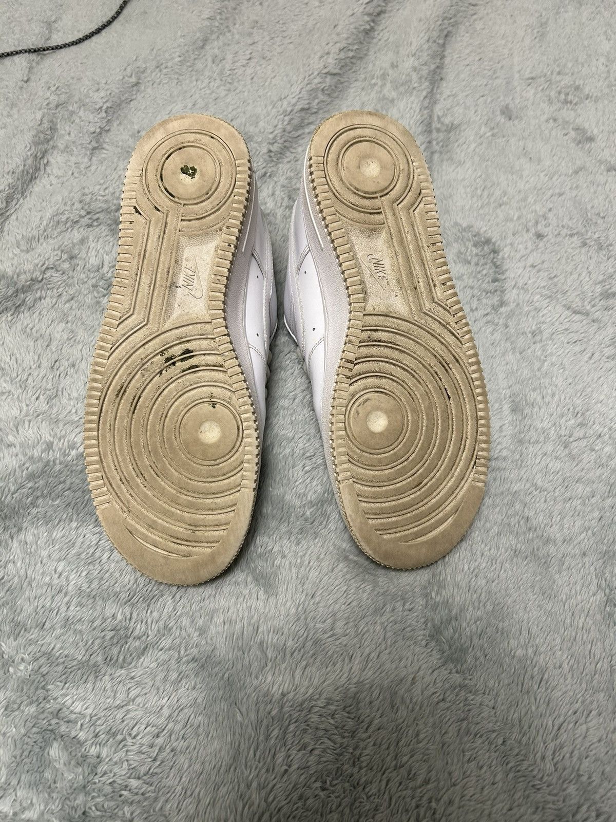 Nike White Air Force 1 Size US 9 / EU 42 - 4 Thumbnail