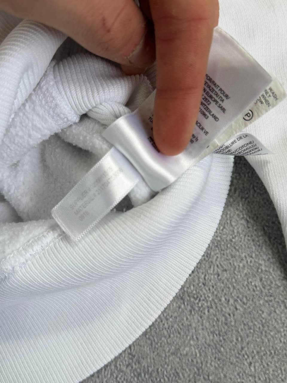 Polo Ralph Lauren Polo Ralph Lauren White Zip-Up Hoodie Y2K Avant-garde Size US M / EU 48-50 / 2 - 10 Thumbnail