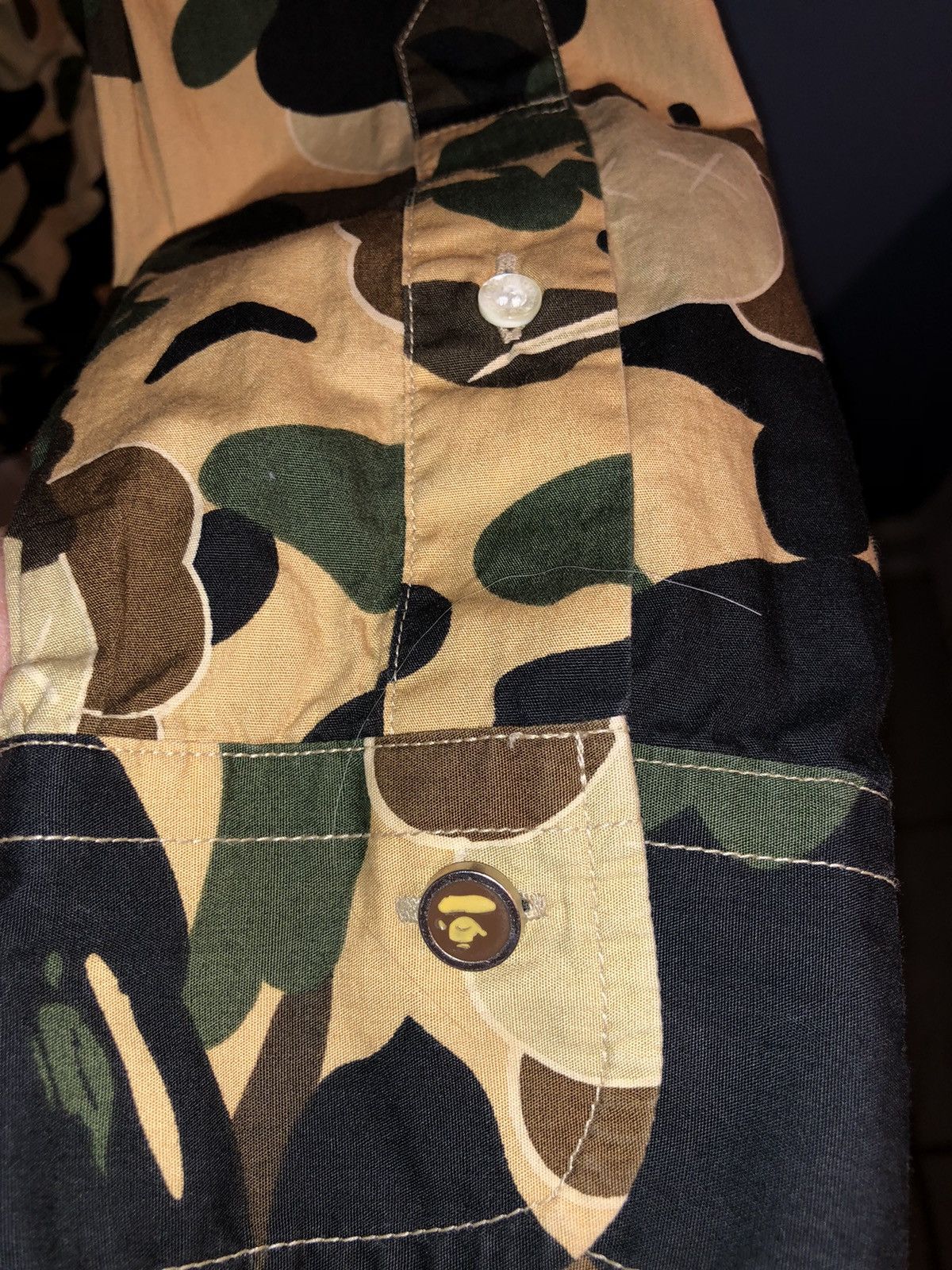 Bape × Kaws 2005 Bape x Kaws Bendy 1st Camo Button Up Shirt Size US L / EU 52-54 / 3 - 4 Thumbnail