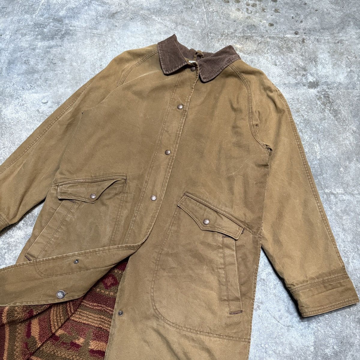 L.L. Bean Vintage LL Bean Aztec Fleece Lined Womens Canvas Long Button Size US M / EU 48-50 / 2 - 2 Thumbnail