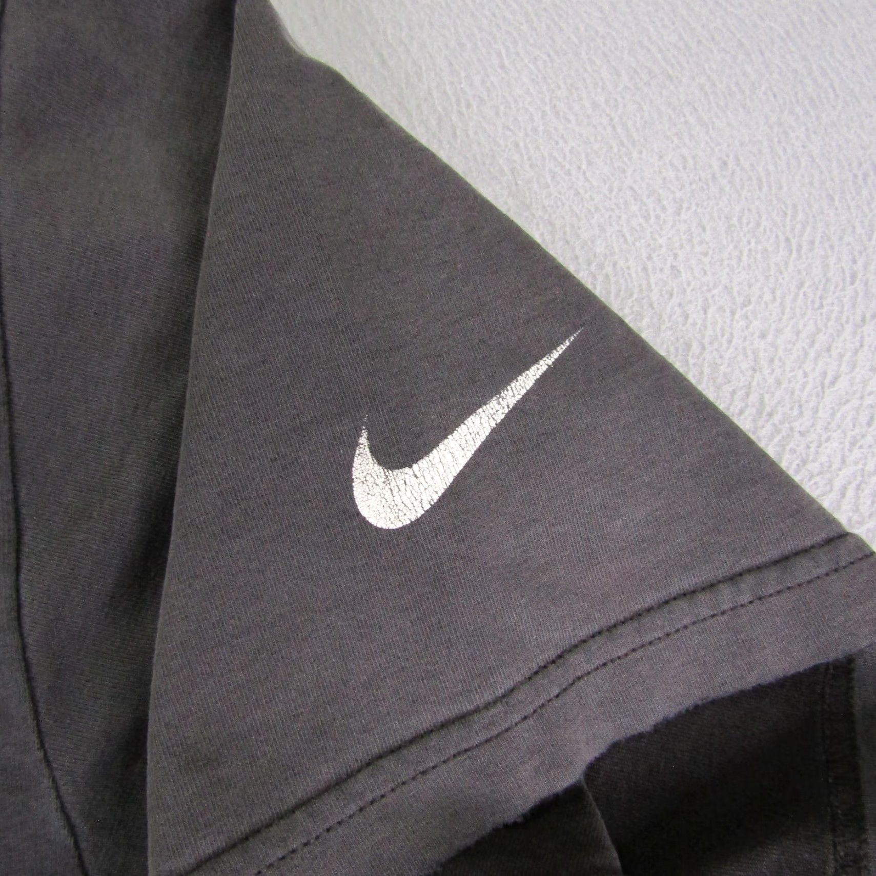 Nike VINTAGE Nike Shirt Mens Medium Black Flight Dri Fit Y2K Athletic Workout Gym Size US M / EU 48-50 / 2 - 7 Thumbnail