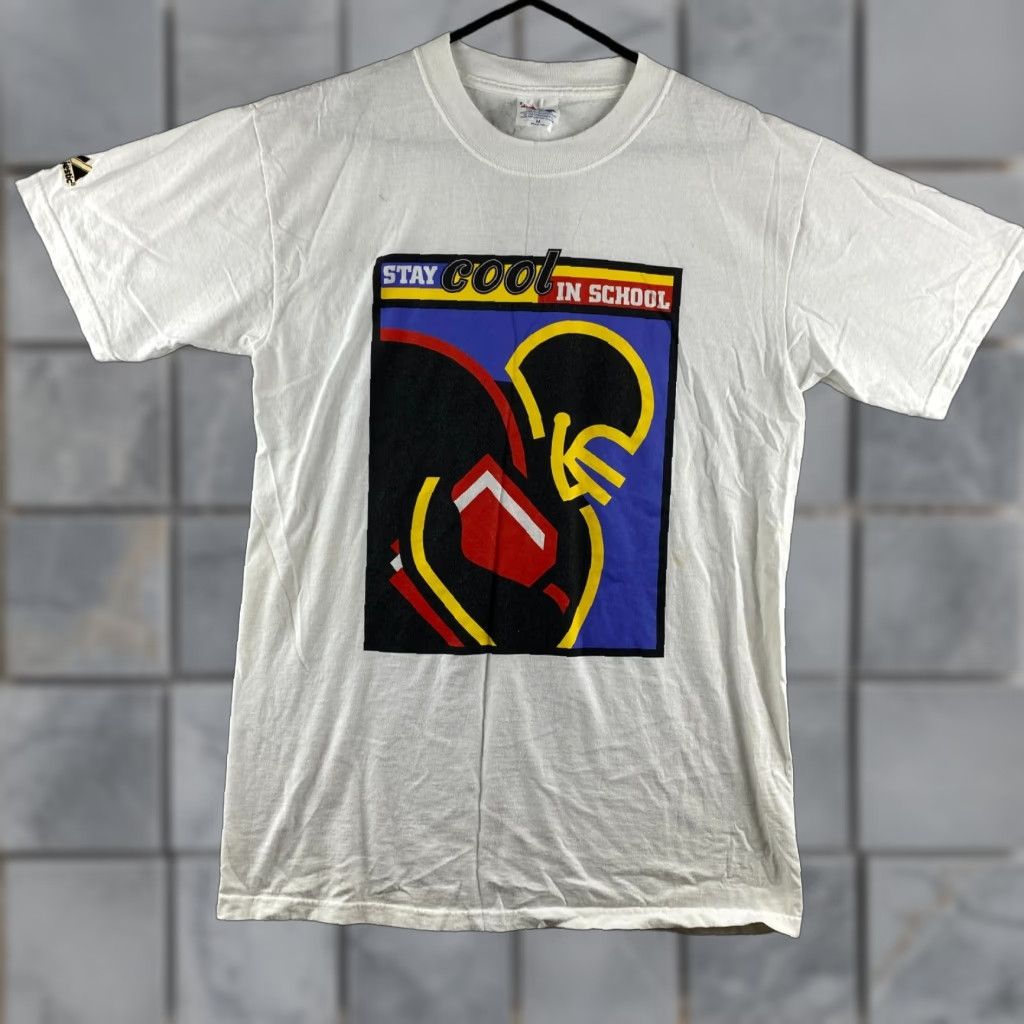 Vintage VINTAGE Majestic Shirt Mens M White Football Graphic Print Signed Player INC Size US M / EU 48-50 / 2 - 1 Thumbnail