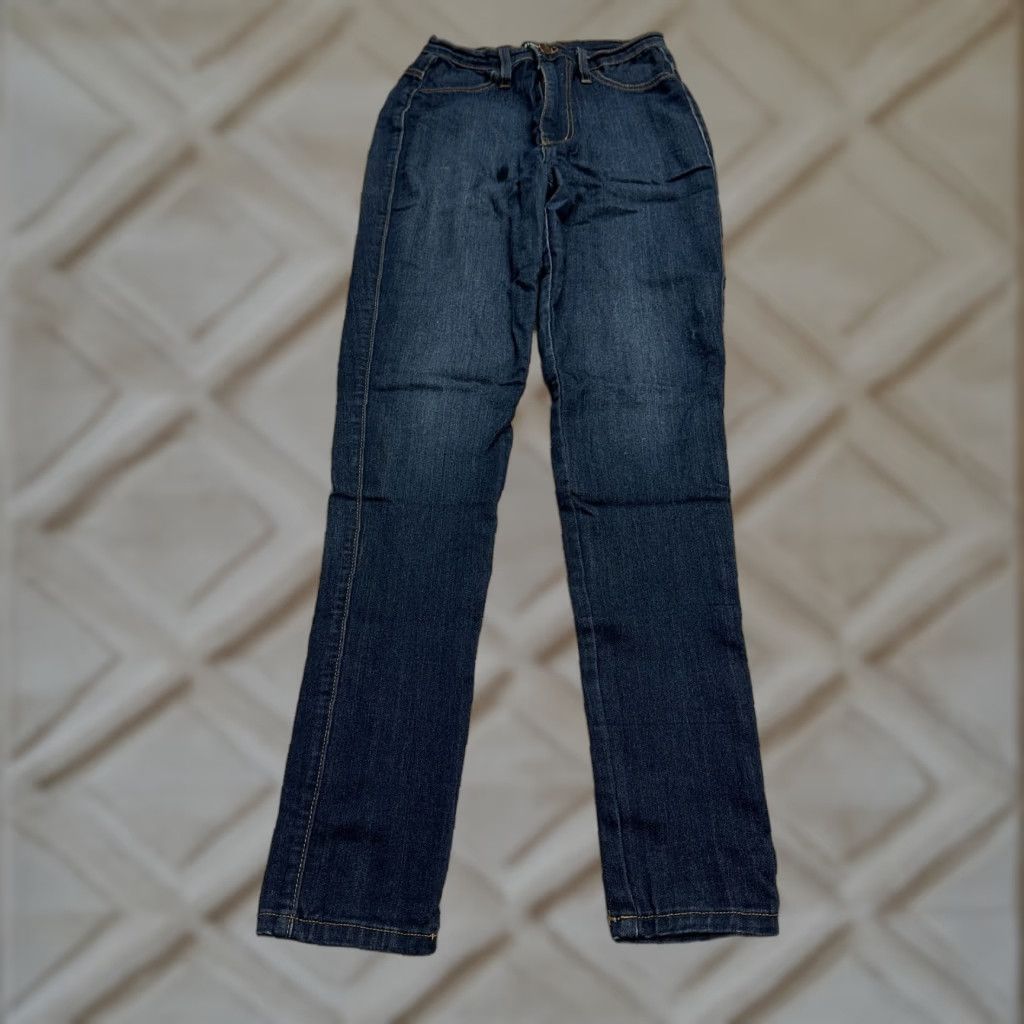Fashion Nova Fashion Nova Jeans Juniors 3 Blue Dark Wash High Rise Casual 22x29 Jeggings Size 26" / US 2 / IT 38 - 1 Thumbnail