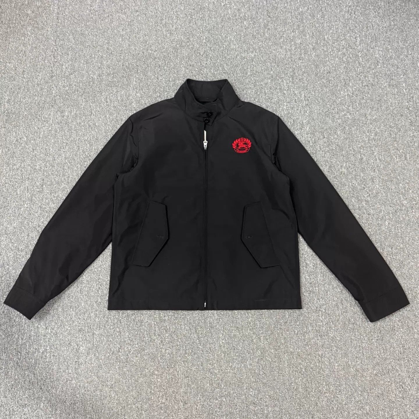 Burberry Black Jacket with Red Embroidered Patch Size US M / EU 48-50 / 2 - 1 Thumbnail