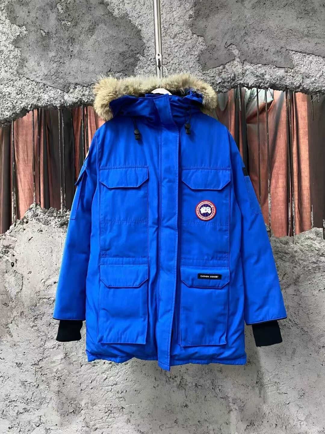 Canada Goose canada goose blue down expedition parka Size US S / EU 44-46 / 1 - 1 Thumbnail