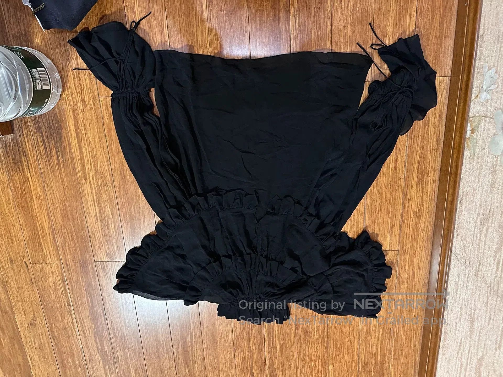 Saint Laurent Paris Saint Laurent Black Pleated Silk Top. Size XS / US 0-2 / IT 36-38 - 1 Thumbnail