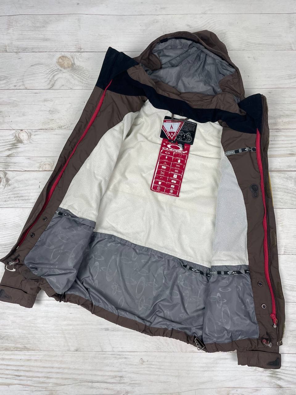 Oakley Vintage Oakley Ski Jacket Logo 90s Nylon Gorpcore Size US S / EU 44-46 / 1 - 11 Thumbnail