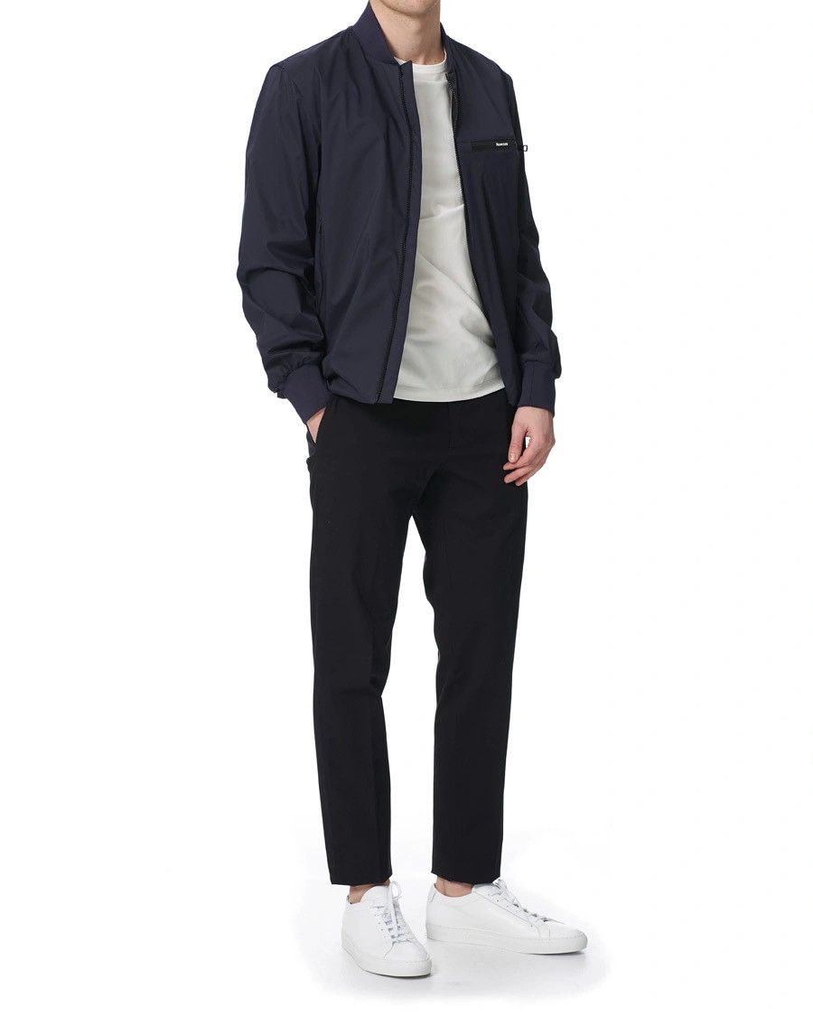 Moncler Moncler Leos Jacket Size US S / EU 44-46 / 1 - 4 Thumbnail