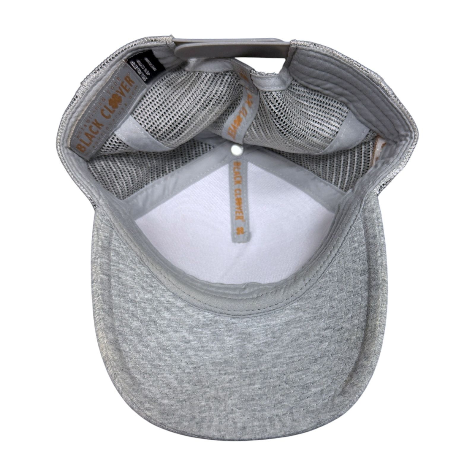 Other Black Clover Top Golf Hat Cap Gold Spellout Live Lucky Size ONE SIZE - 6 Thumbnail