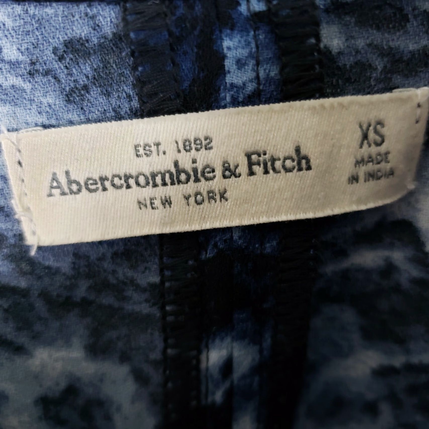 Abercrombie & Fitch Abercrombie & Fitch Womens Dress XS Blue 3/4 Sleeve Lace Up Front Shift Dress XS Blue Women Dress Size XS / US 0-2 / IT 36-38 - 6 Thumbnail