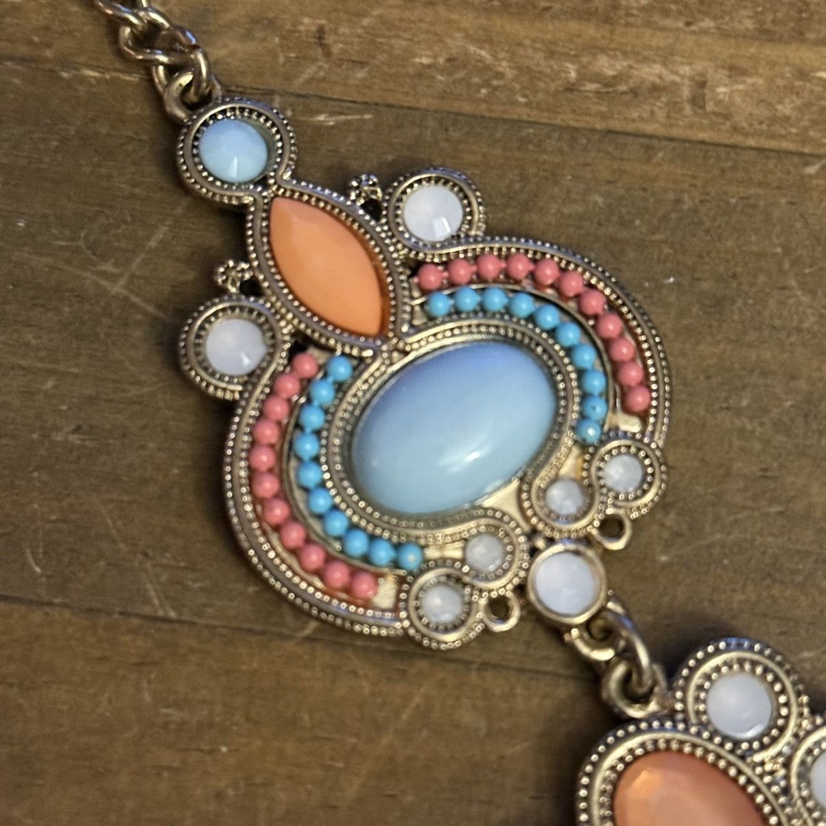 Other Charming Charlie coral and aqua cabochon statement necklace Size ONE SIZE - 5 Thumbnail