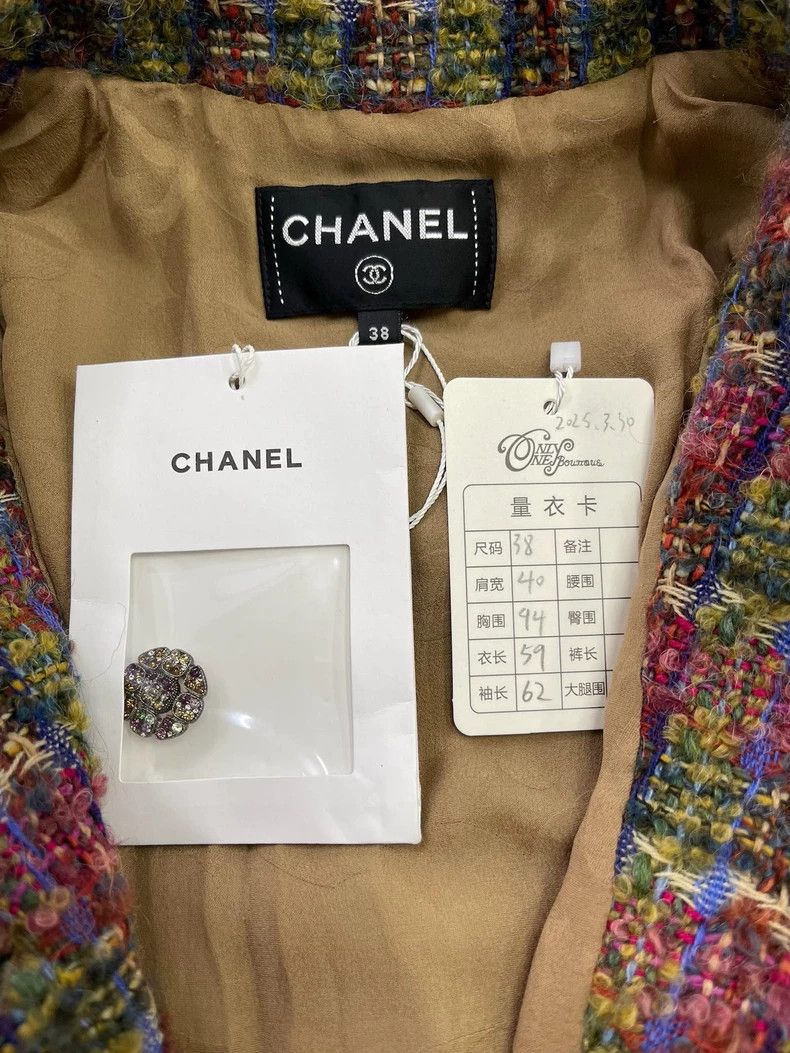 Chanel Chanel 22K autumn and winter tweed shirt jacket Size XS / US 0-2 / IT 36-38 - 4 Thumbnail