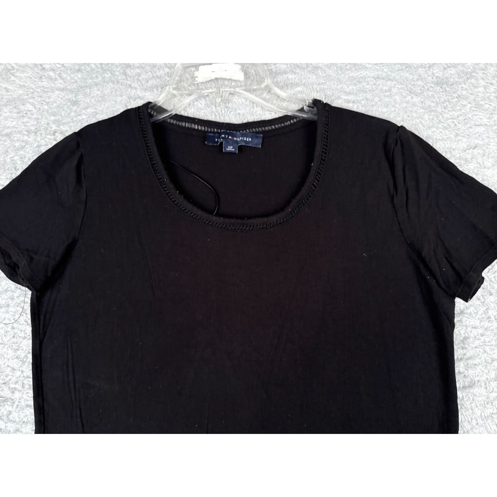 Tommy Hilfiger Tommy Hilfiger Shirt Womens Small Petite Black Scoop Neck Viscose Blend Jersey Logo Short Sleeve Pullover Casual All Seasons Breathable Easy Care Size S / US 4 / IT 40 - 4 Thumbnail