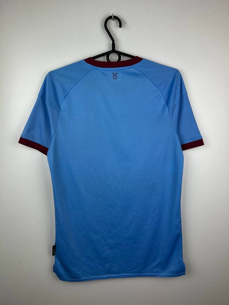 Umbro West Ham Umbro jersey t-shirts size S Size US S / EU 44-46 / 1 - 2 Thumbnail