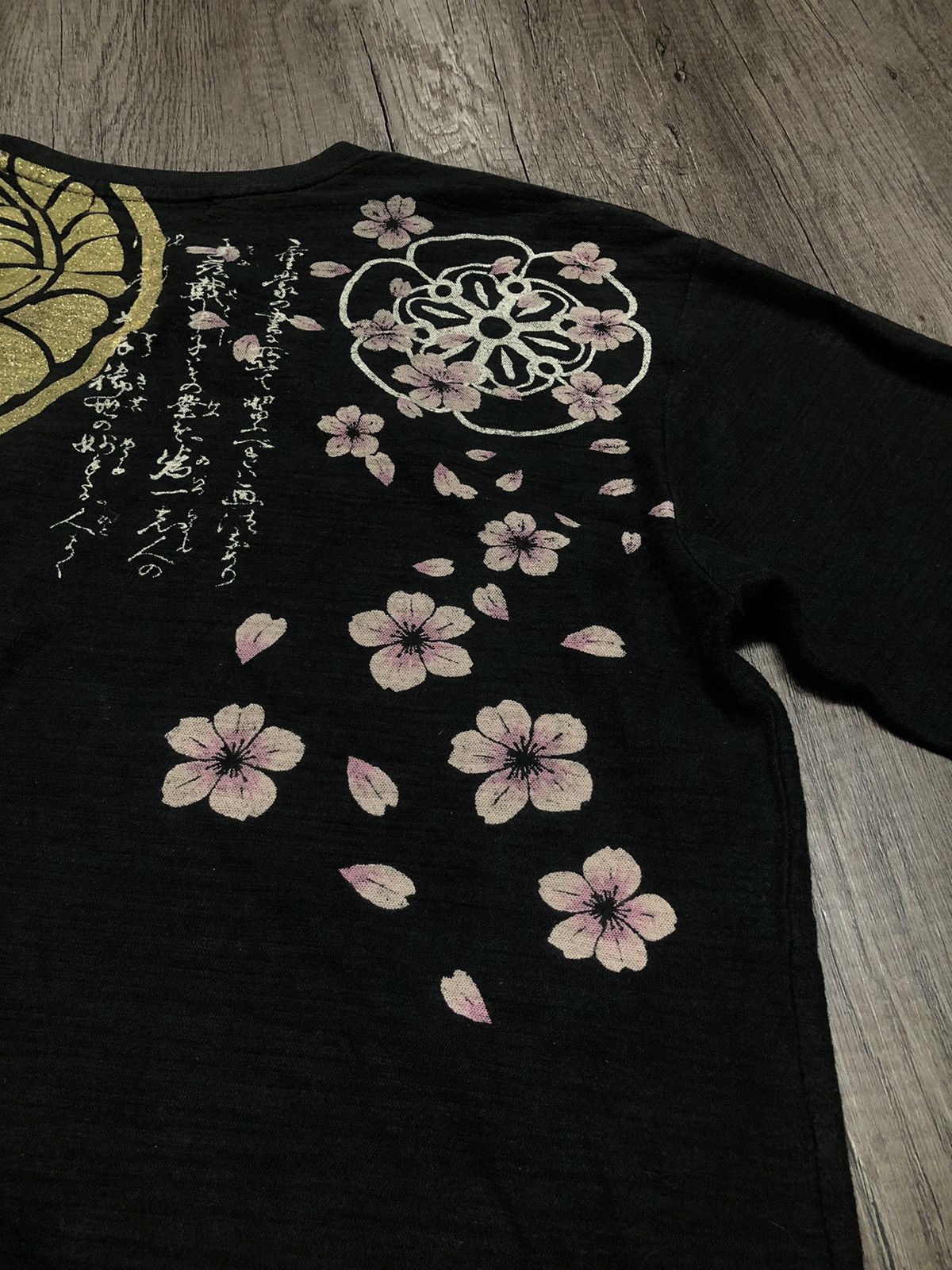 Japanese Brand Japanese Brand Sukajan Style Long Sleeve Tee Shirt Size US L / EU 52-54 / 3 - 17 Thumbnail
