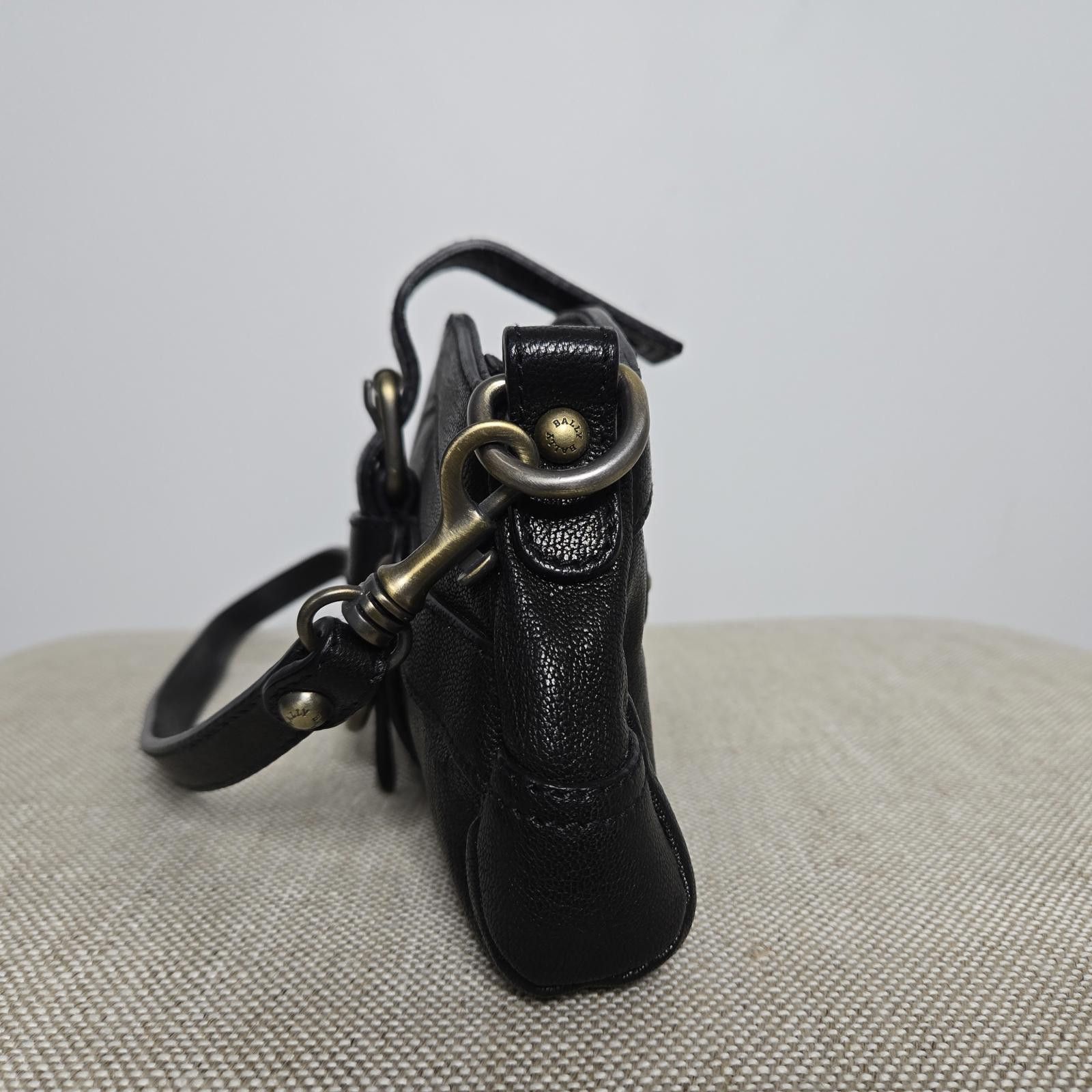 Bally Vintage Bally Purse Black Leather Shoulder Bag Size ONE SIZE - 4 Thumbnail