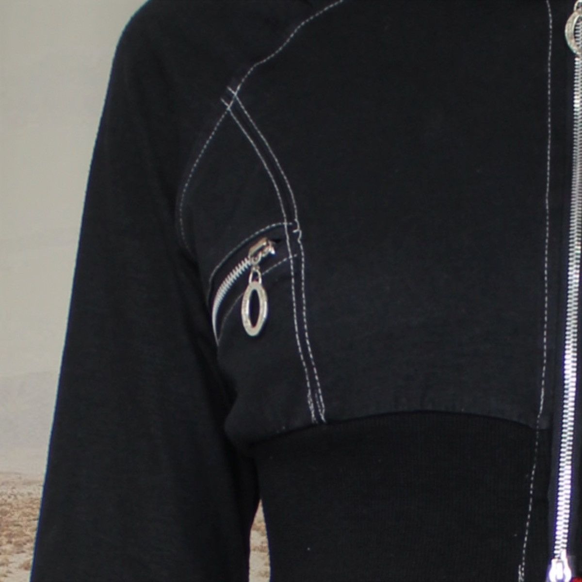 Vintage 🎧BLACK CROP SWEATSHIRT🎧 Size L / US 10 / IT 46 - 4 Thumbnail