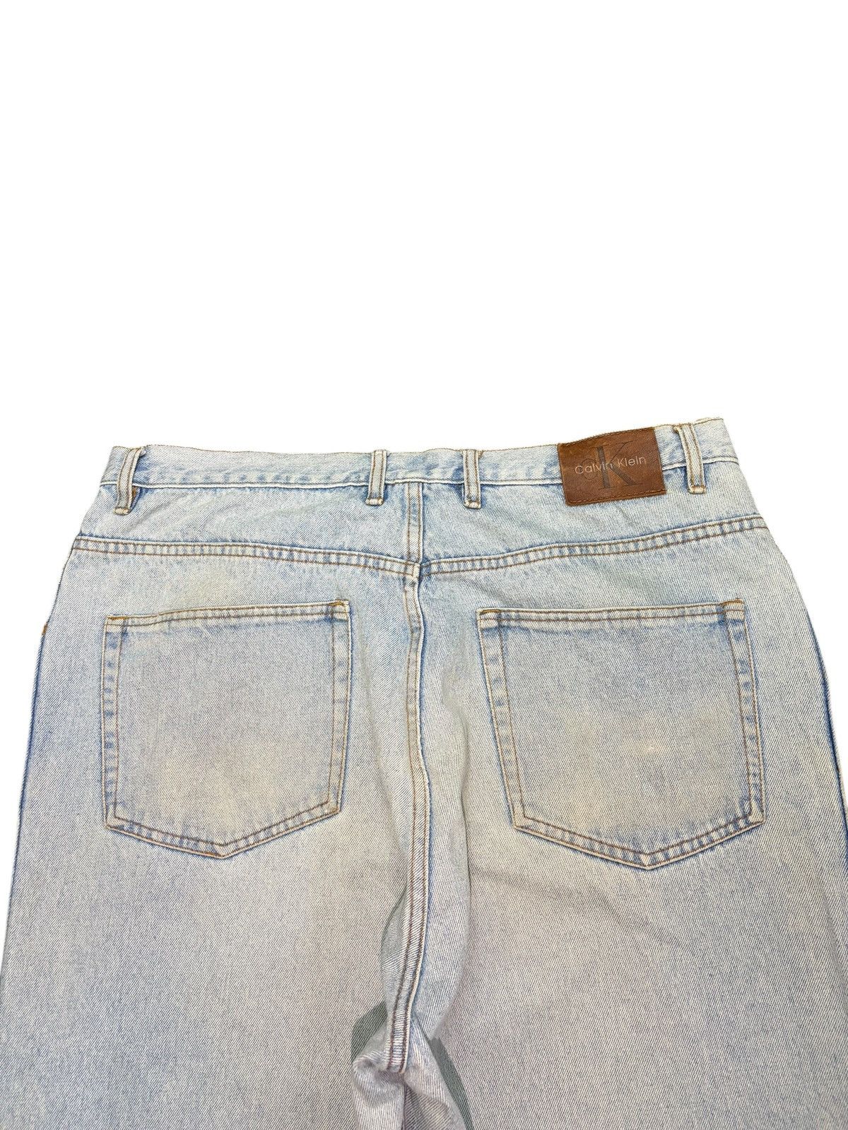 Calvin Klein Vintage Calvin Klein Faded Wash Distress Baggy Jeans Size US 36 / EU 52 - 4 Thumbnail