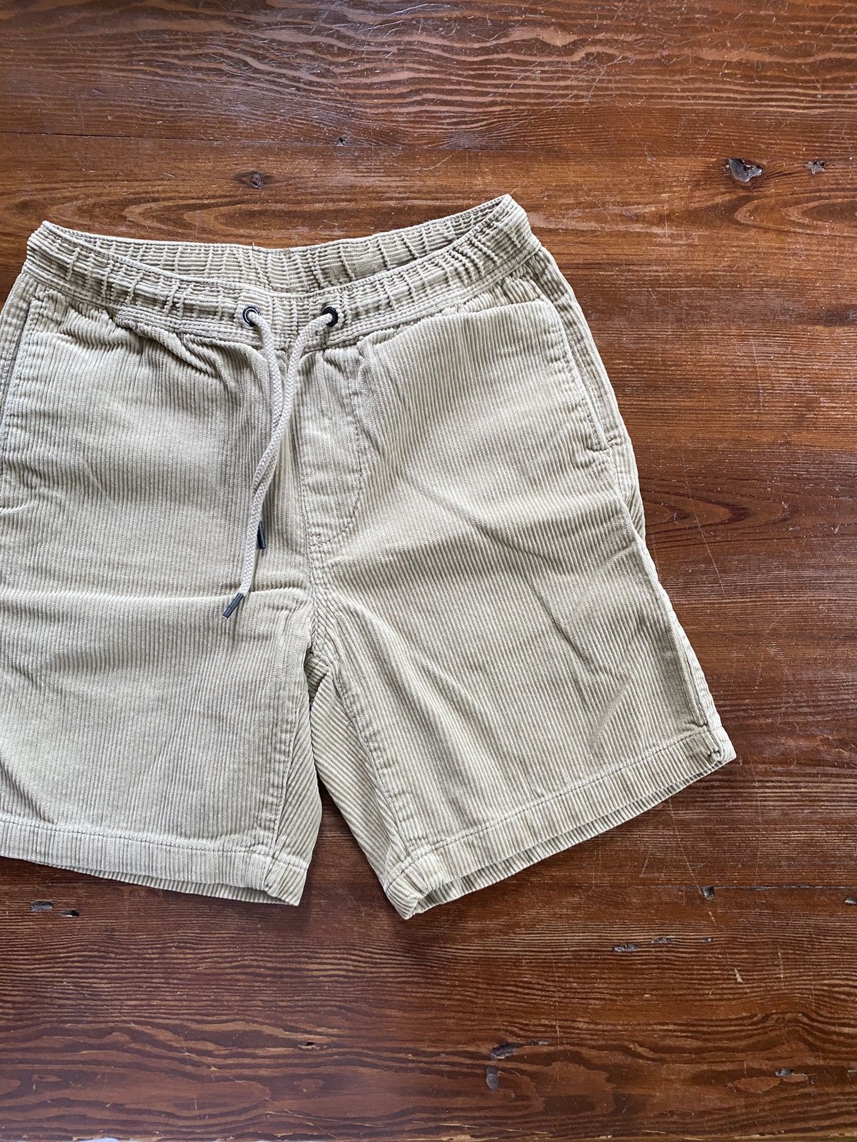 UNIONBAY × Vintage Vintage Unionbay Khaki Thick Corduroy Elastic Waist Shorts Size US 29 - 1 Thumbnail