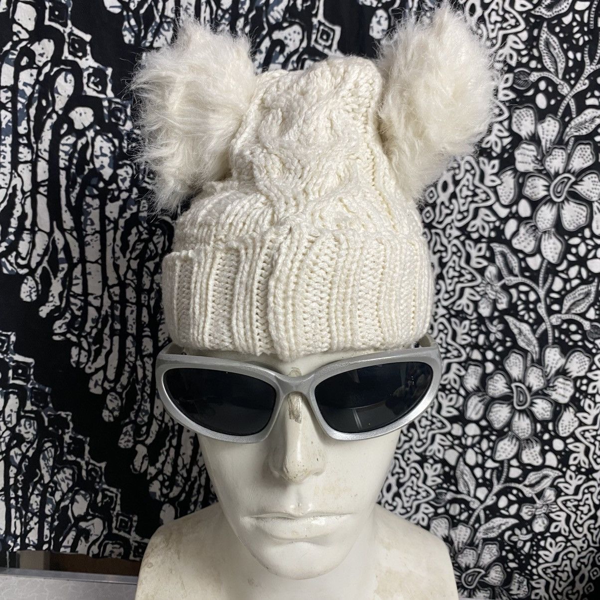 Japanese Brand 2000s y2k unique bunny beanie hat Size ONE SIZE - 1 Thumbnail