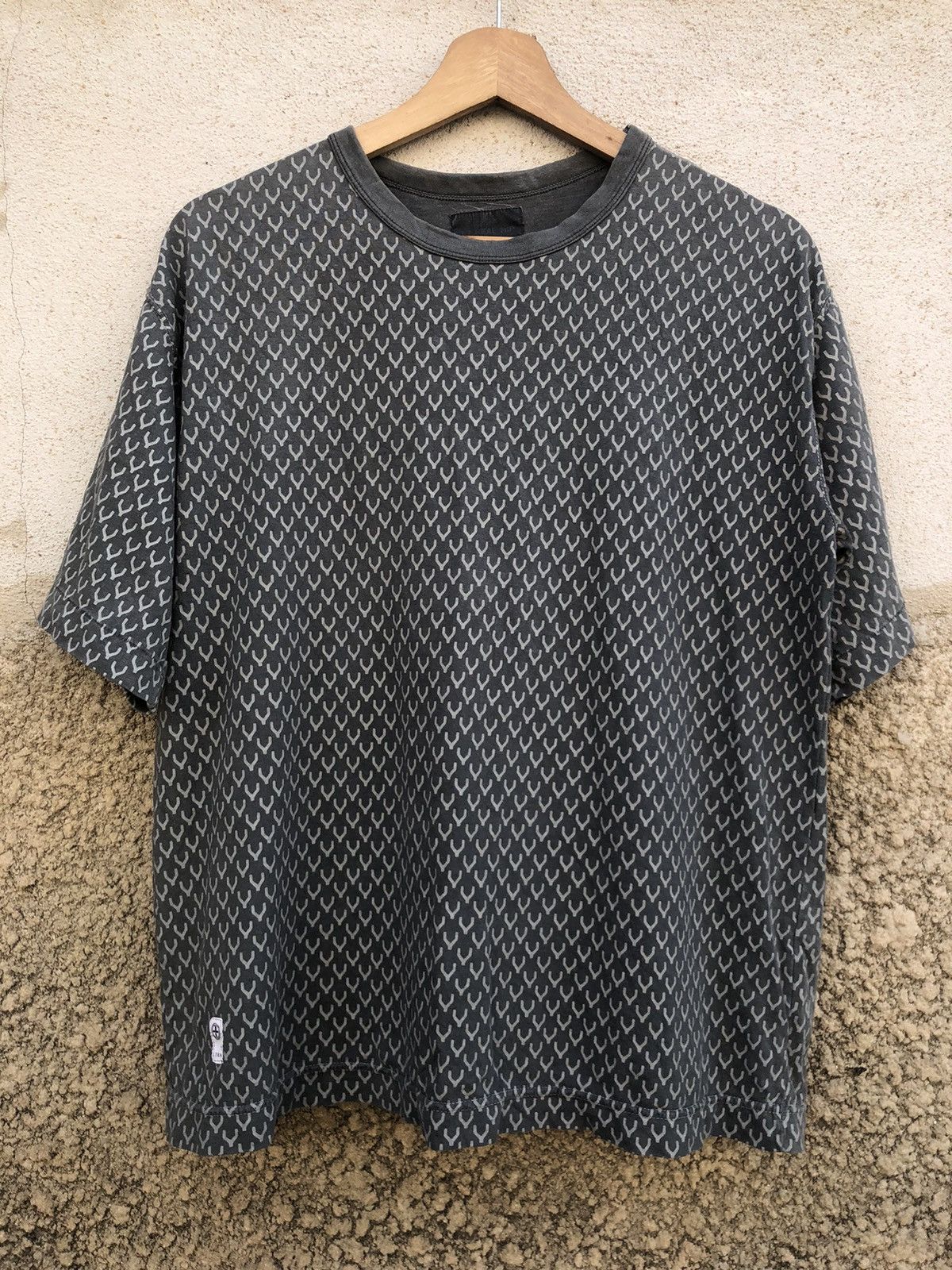 L7 Real Hip L7 Real Hip Monogram Tshirt Size US M / EU 48-50 / 2 - 1 Thumbnail