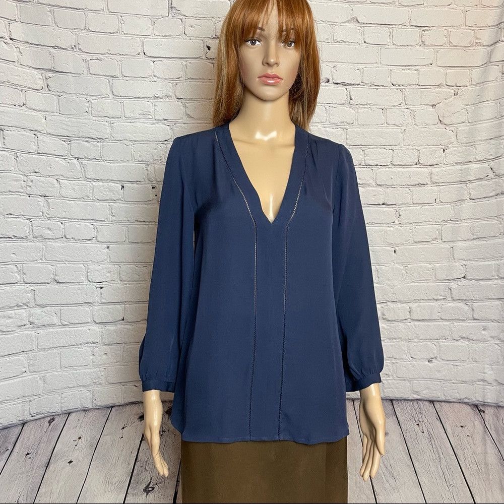 Joie Joie Silk Navy V-Neck Long Sleeve Blouse Size XS Size XS / US 0-2 / IT 36-38 - 1 Thumbnail