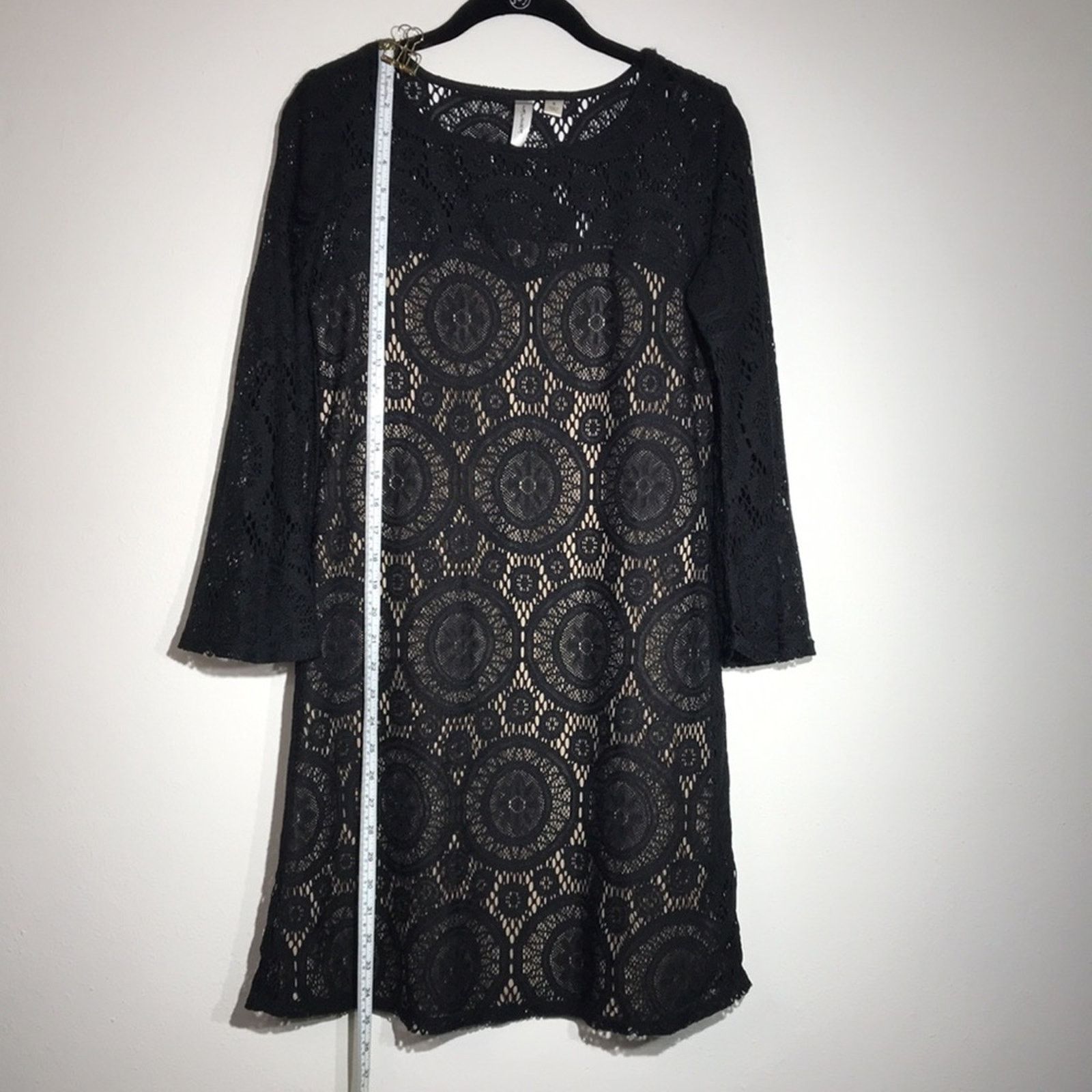 Other Tacera Black Lace Eyelet Dress Small Nude Lined Sheath Dress Size S / US 4 / IT 40 - 2 Thumbnail