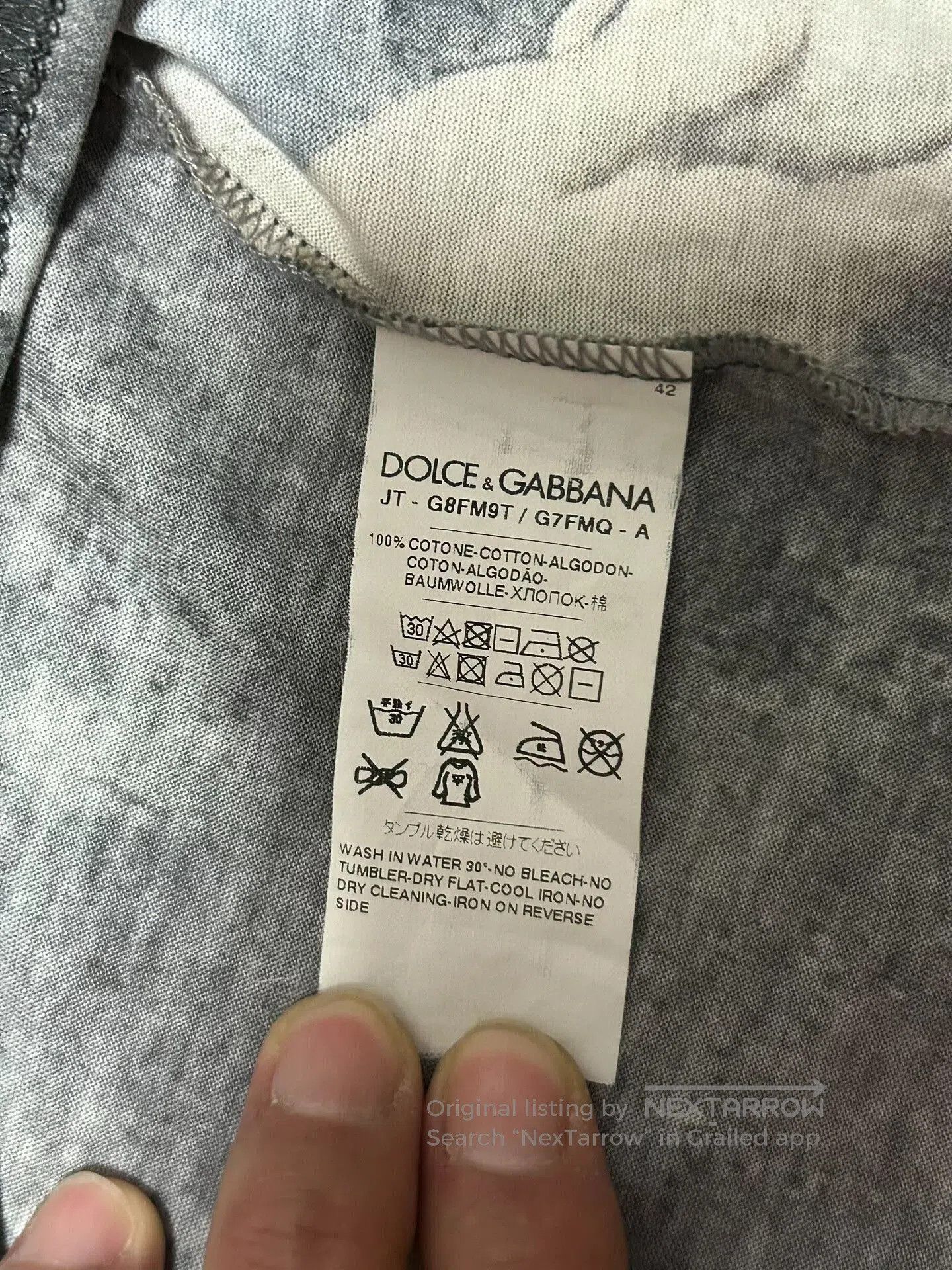 Dolce & Gabbana Dolce & Gabbana Long Sleeve T-Shirt. Size US S / EU 44-46 / 1 - 8 Thumbnail