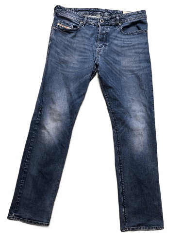 Diesel Vintage Diesel Straight Fit Denim Jeans Size 34 Size US 34 / EU 50 - 1 Thumbnail