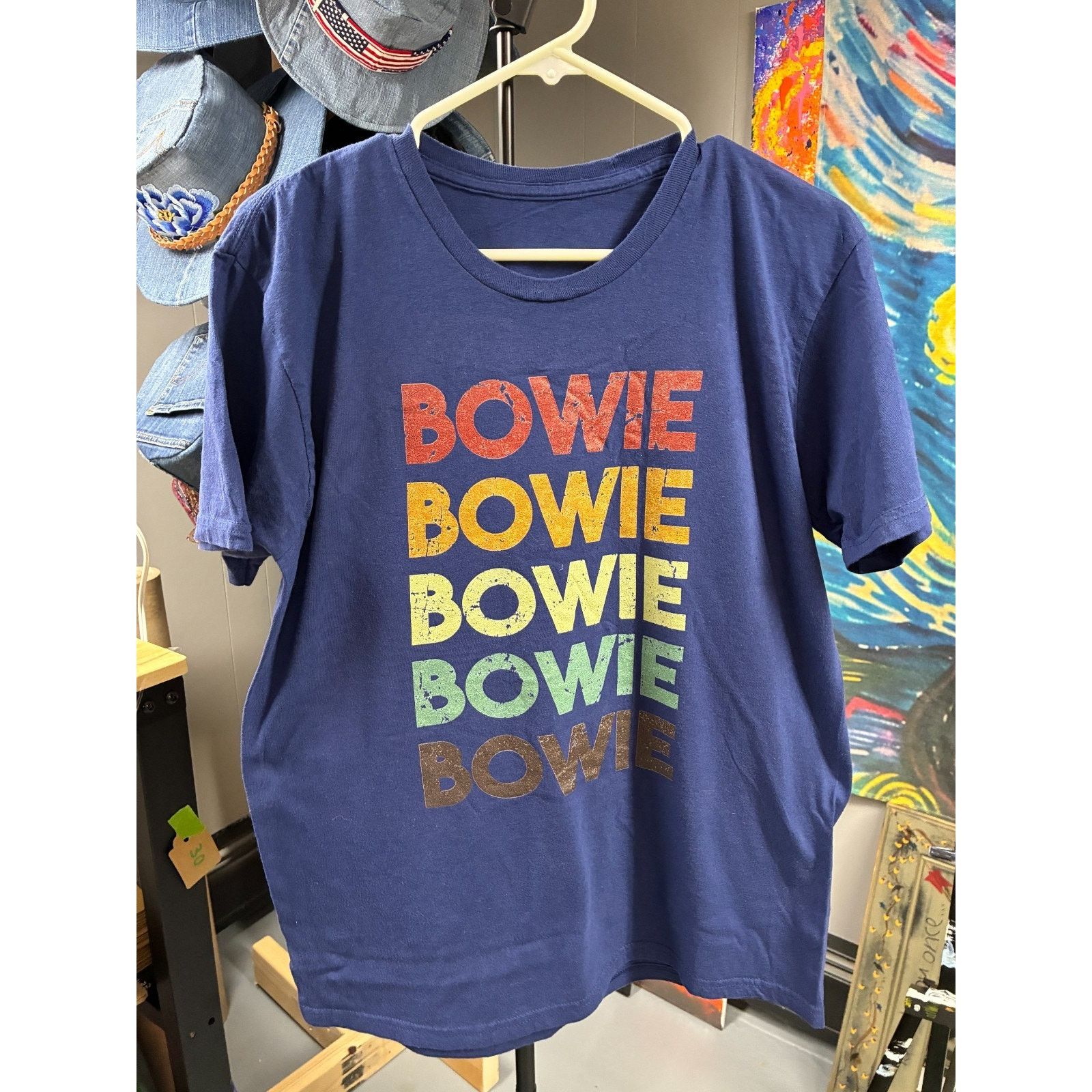 Gildan David Bowie Graphic T-Shirt Men’s Medium Blue Rainbow Logo Size US M / EU 48-50 / 2 - 6 Thumbnail