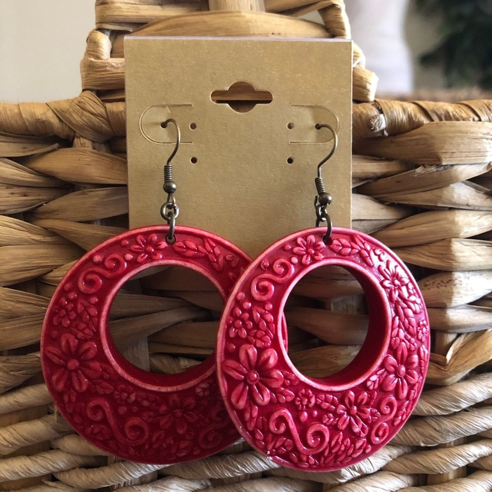 Vintage Vintage textured design resin disc earrings Size ONE SIZE - 1 Thumbnail