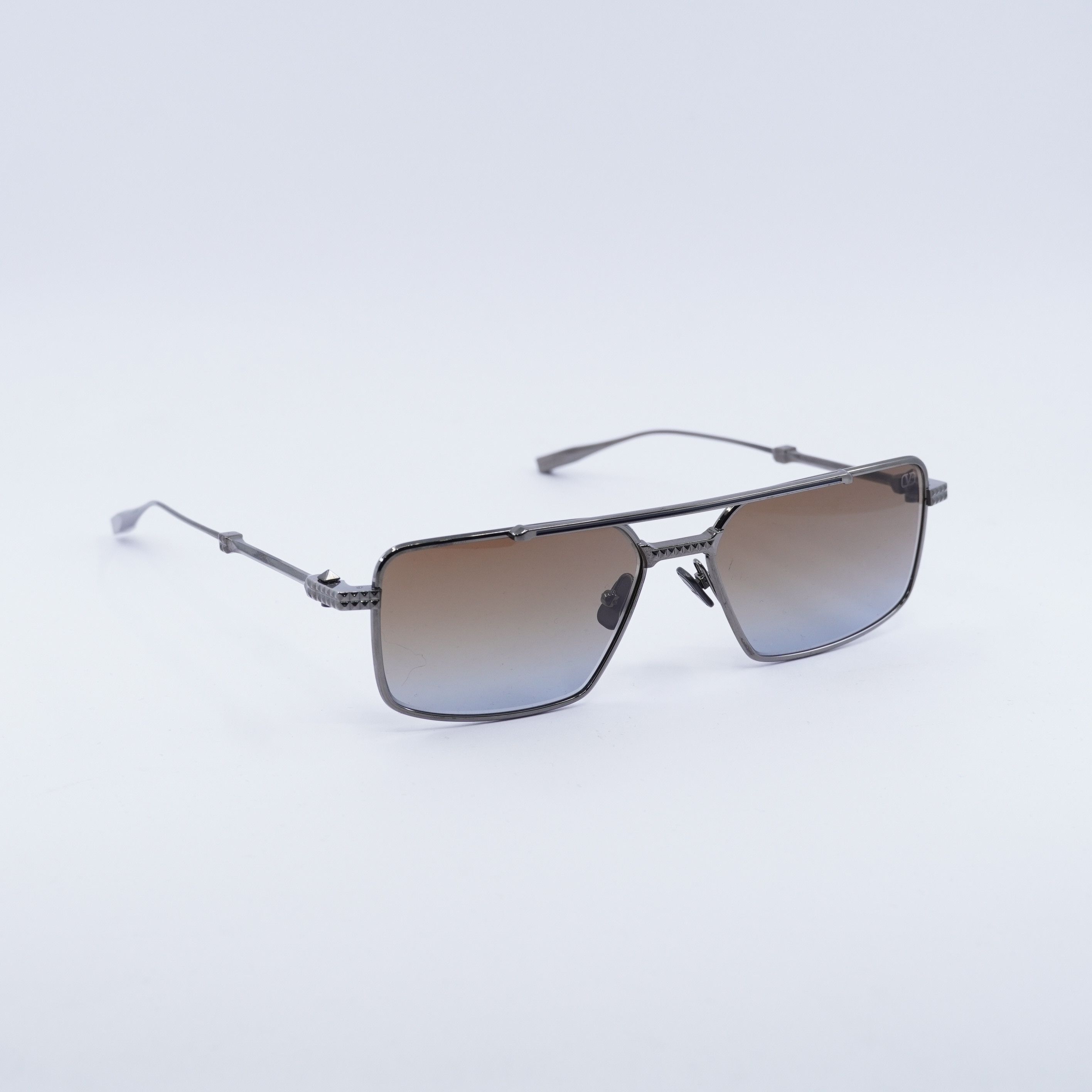 Valentino V-LURE VLS-130A Square Sunglasses - Shiny Black/Grey Valentino Valentino V-LURE VLS-130A Sunglasses Shiny Black  main image 3