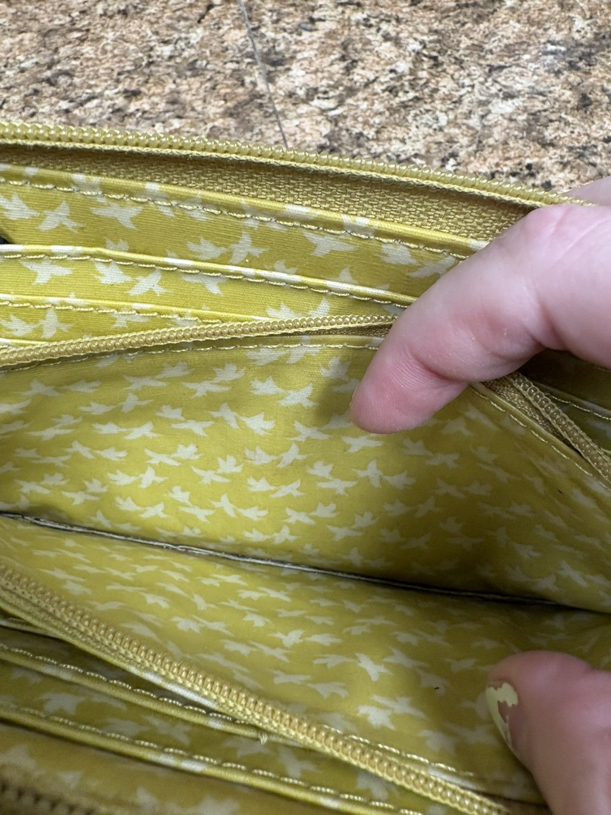 Fossil Fossil Key-Per Coated Canvas Zip-Around Wallet Birds Trees Size ONE SIZE - 10 Thumbnail