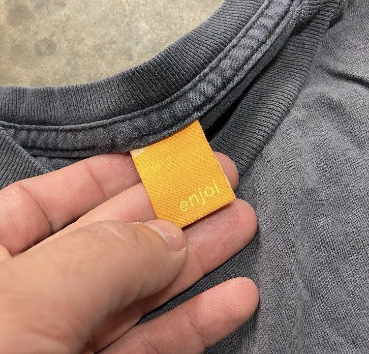 Enjoi × Vintage Y2K Enjoi Skateboards Dark Side Of The Moon Shirt Size US M / EU 48-50 / 2 - 4 Thumbnail
