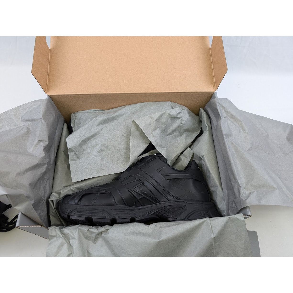 Balenciaga o1rshd1 Nappa Silk Phantom Sneakers in Black Size US 11 / EU 44 - 23 Thumbnail