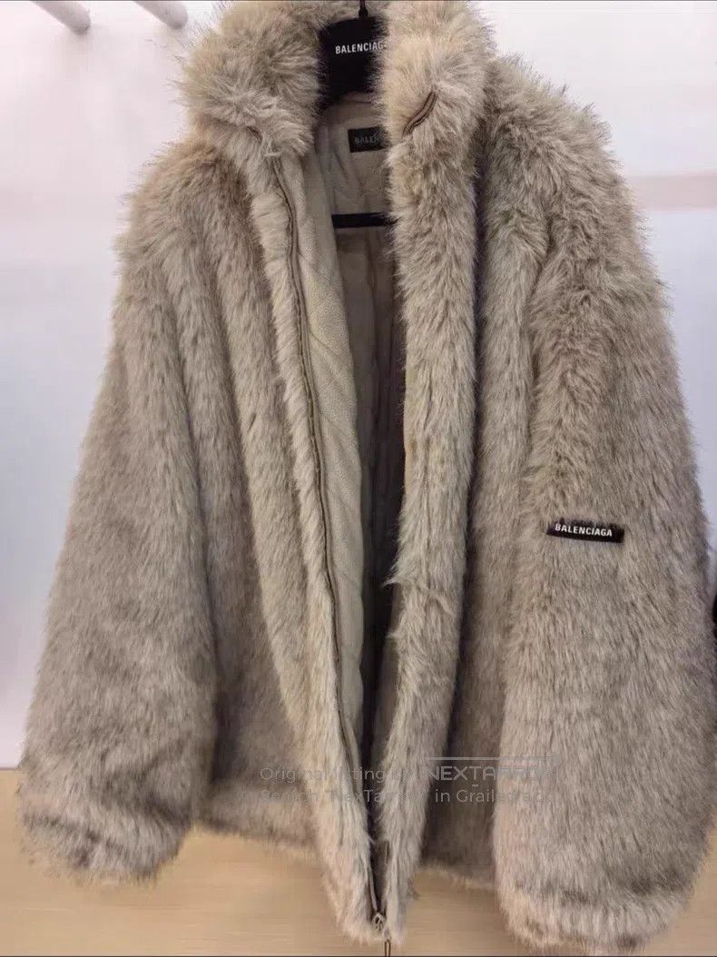 Balenciaga Balenciaga Beige faux fur coat Size 4XL / US 24-26 - 2 Thumbnail