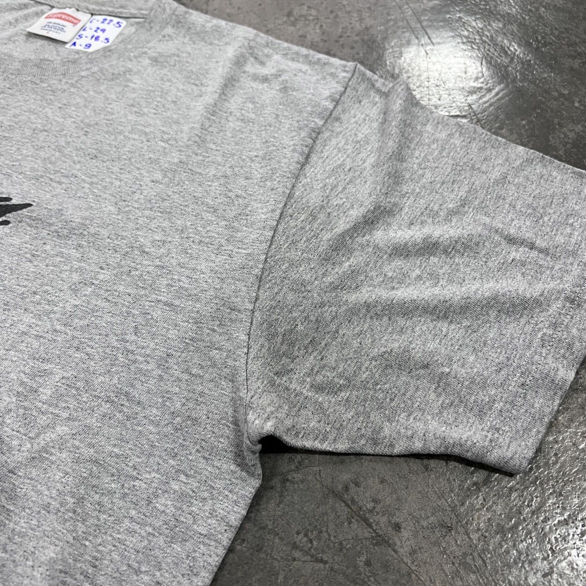 Supreme Supreme Short Sleeve T-Shirt. Size US L / EU 52-54 / 3 - 3 Thumbnail