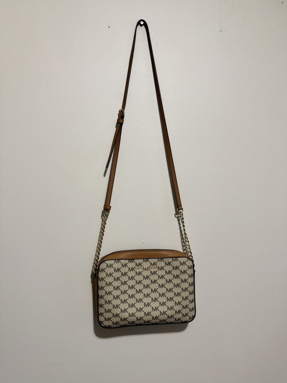 Michael Kors Michael Kors Jet Set Crossbody Signature Logo Size ONE SIZE - 1 Thumbnail