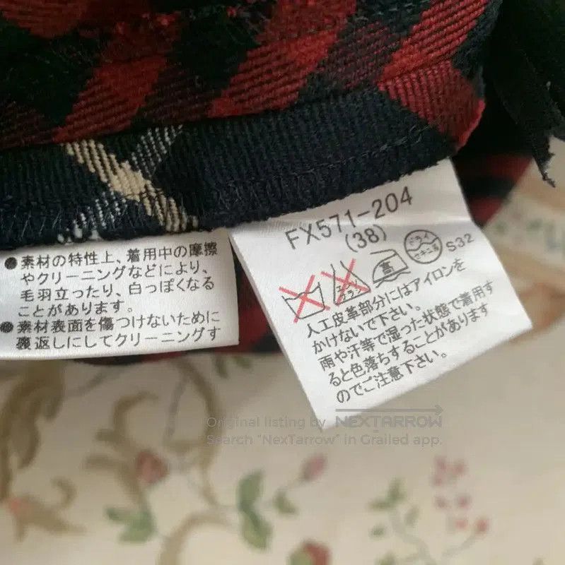 Burberry Burberry Red Cotton Plaid Women’s Skirt. Size 27" / US 4 / IT 40 - 6 Thumbnail