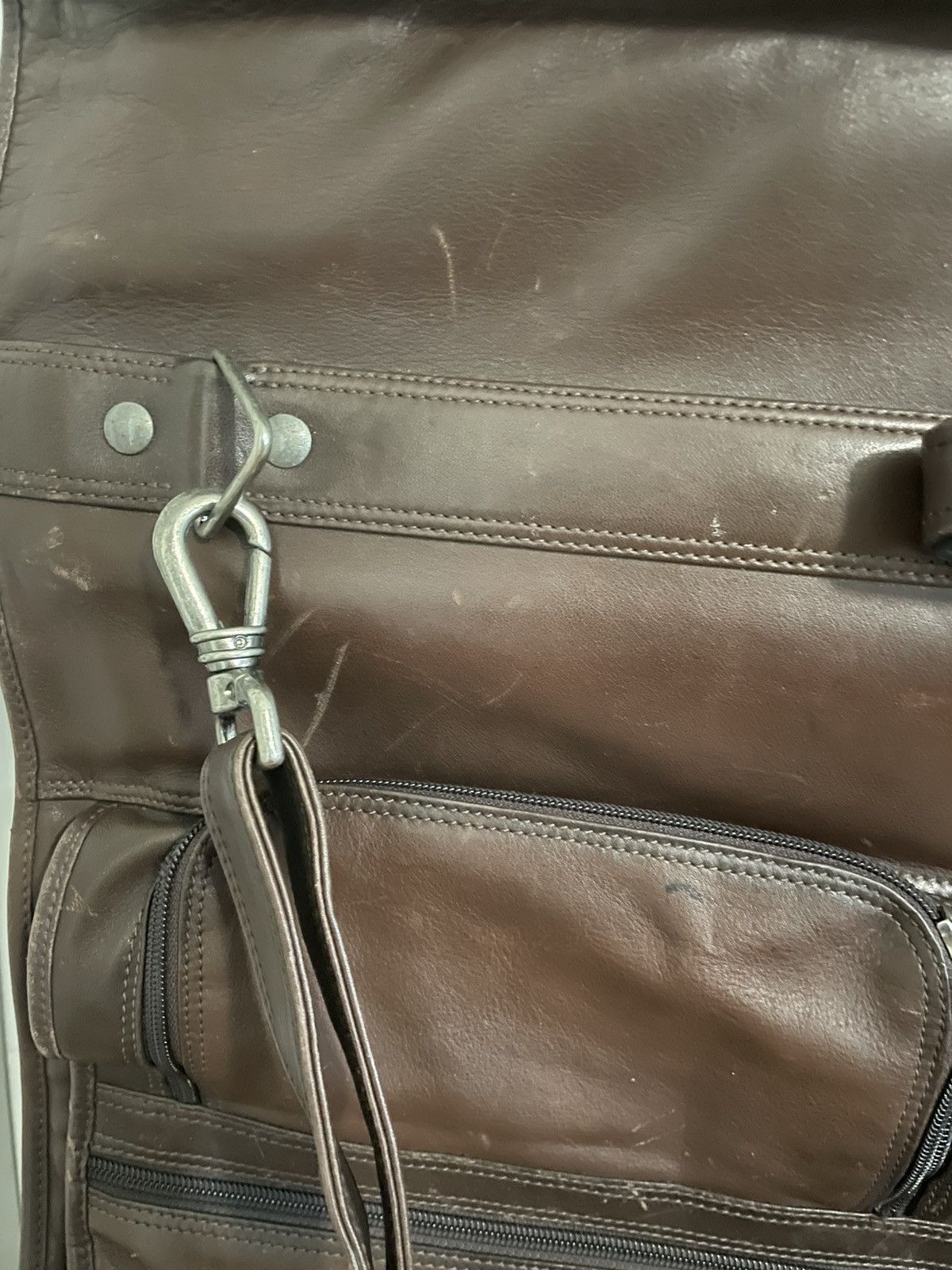 Tumi Tumi genuine leather full size garment traveler Size ONE SIZE - 3 Thumbnail
