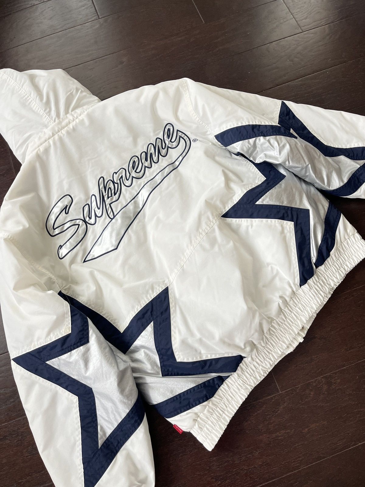 Supreme Supreme Stars Puffy Jacket M ss19 | Grailed